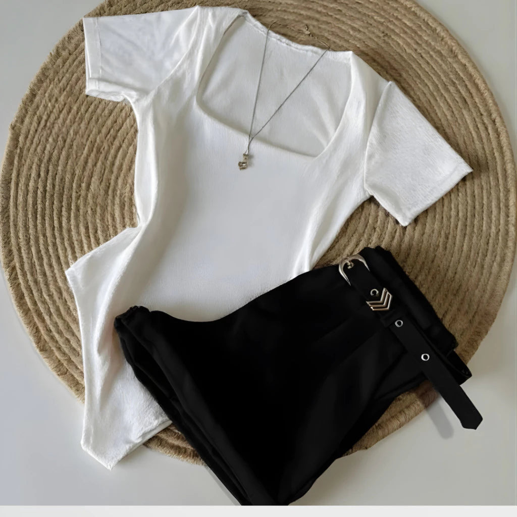 Conjunto Body Gola Quadrada + Short Alfaiataria